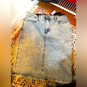 Banana Republic, 10 long denim skirt